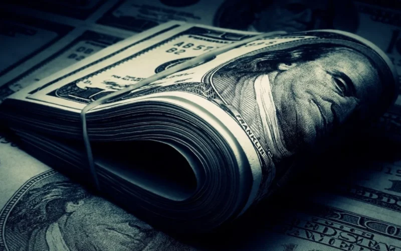 سعر صرف الدولار مقابل الجنيه الأحد 30 نوفمبر 2025 يرتفع بانتظار تحركات السوق